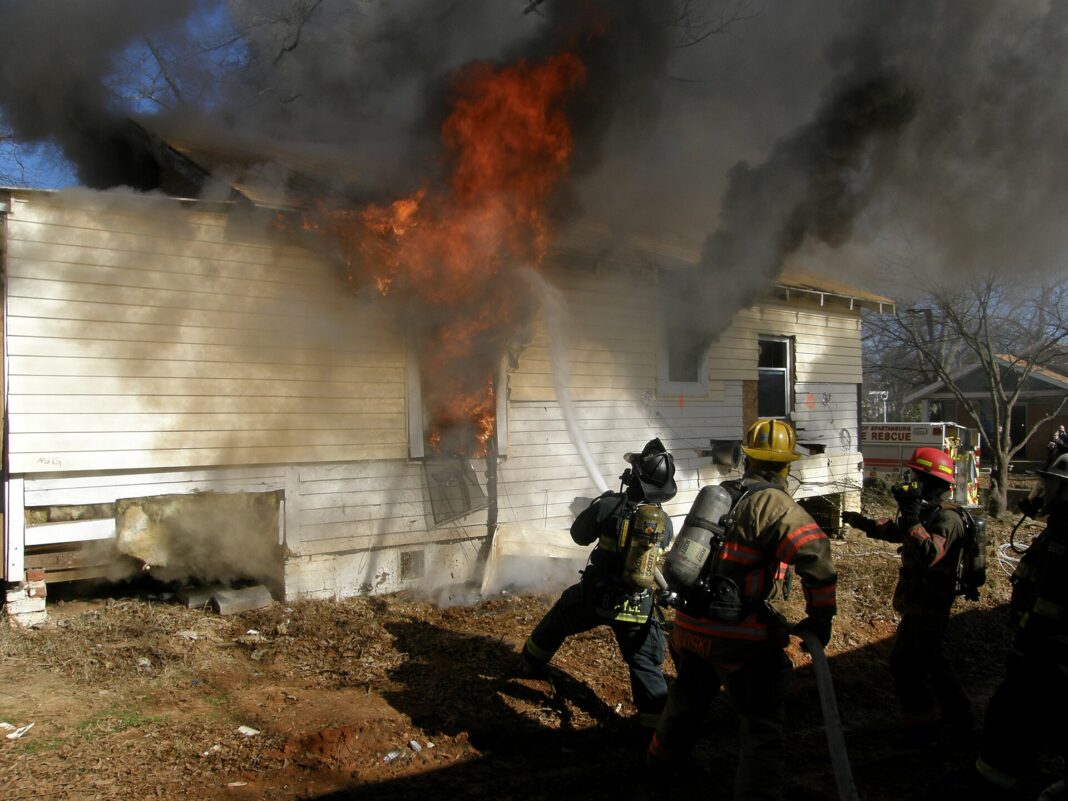 NIST laboratory flashover fire research test